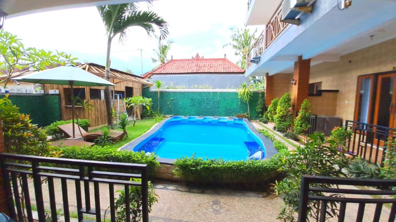 Wahyuga Sari Guest House Nita Salon & Spa Нуса Лембонган Екстериор снимка